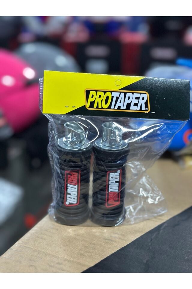 CG CUP MOTOSİKLET UYUMLU KIRMIZI-SİYAH RENKLİ ARKA BASAMAK PROTAPER