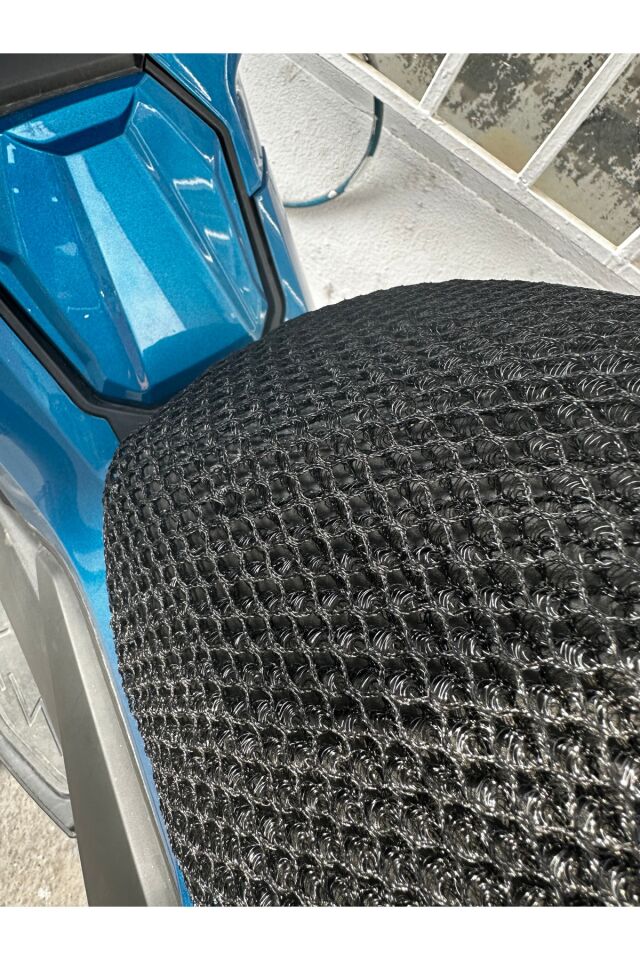 Kanuni XMAX FORZA MODELLERİNE UYUMLU SELE KILIFI 3 KATLI TERLETMEZ KOLTUK KILIFI