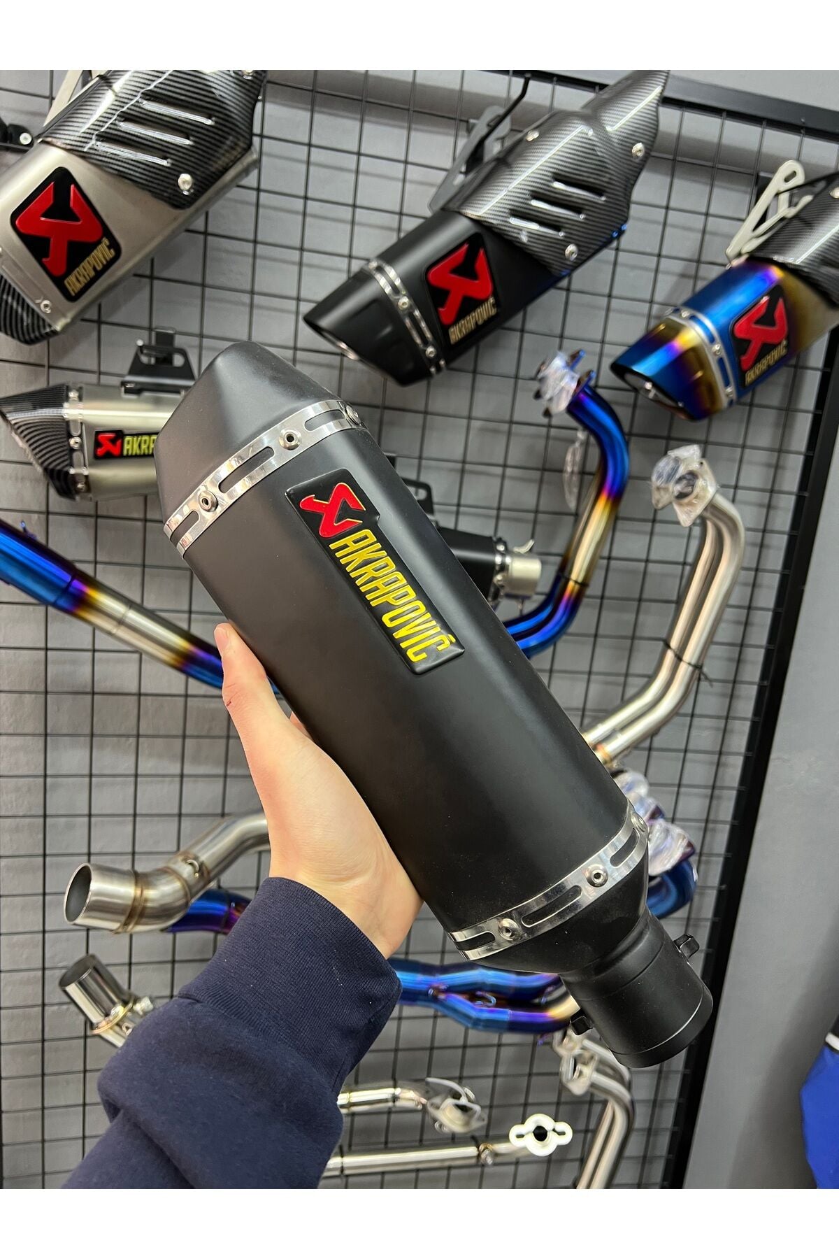 AKRAPOVİC 37CM SİYAH EGZOZ